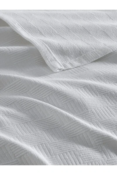 Single-Person Cotton Blanket with Small Checkered Pattern Hotel-Style Luxury Blanket White - VESSİNOHOME