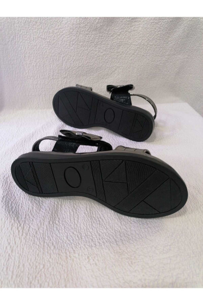 Single Strap Cushioned Sole Girl's Sandal - 8