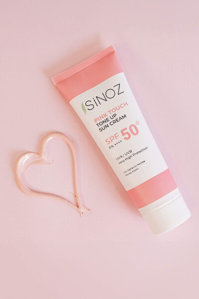 Sinoz SPF 50+ Pink Yorituvchi Pushti Yuz Quyosh Kremi PA++++ 50 ML - 11