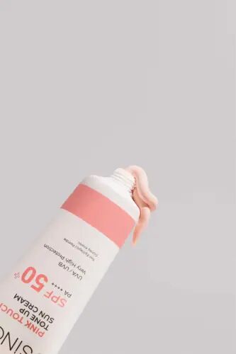 Sinoz SPF 50+ Pink Yorituvchi Pushti Yuz Quyosh Kremi PA++++ 50 ML - 1