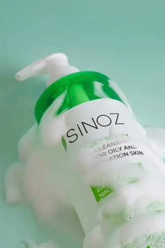 Sinoz Yog'li va aralash teri uchun yuzni tozalash jeli - BÜYÜKBEDENIZ (1)