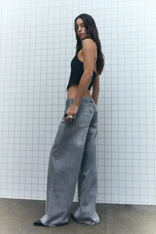 Широкие джинсы с низкой талией - BERSHKA