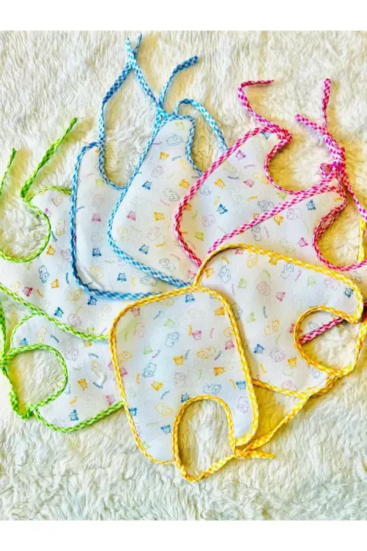 Sıvı Geçirmez Bağcıklı Karışık Desenli 8 Adet Kız Erkek Mama Önlük - ANNE DOKUNUŞU GIBI KUZUM BEBE