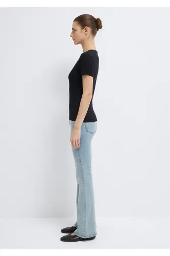 Siyah Basic Tişört Fitted / Vücuda Oturan Kesim 1613081-900-Siyah - 5