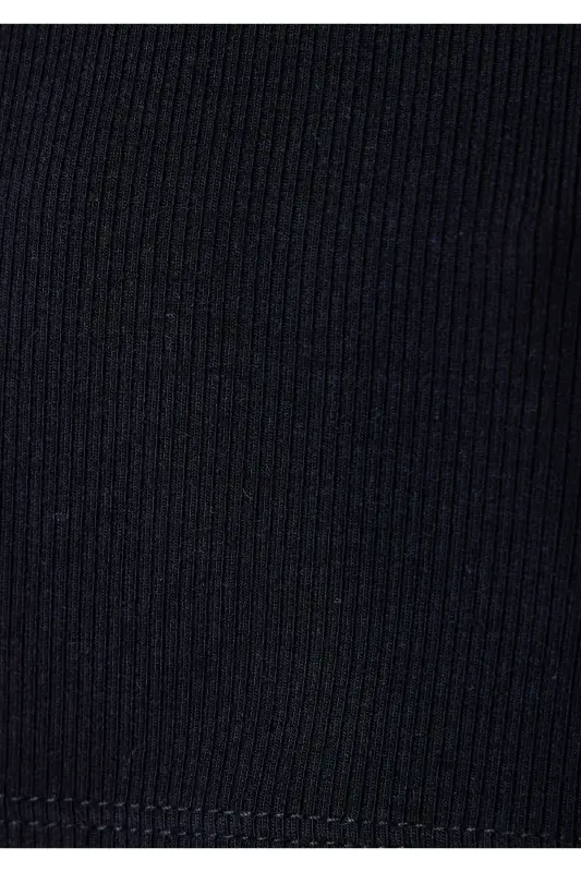 Siyah Basic Tişört Slim Fit / Dar Kesim 1612904-900 - Siyah - 7