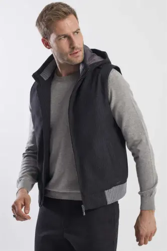 Siyah Comfort Fit Desenli Çıkarılabilir Kapüşonlu Yelek - 3