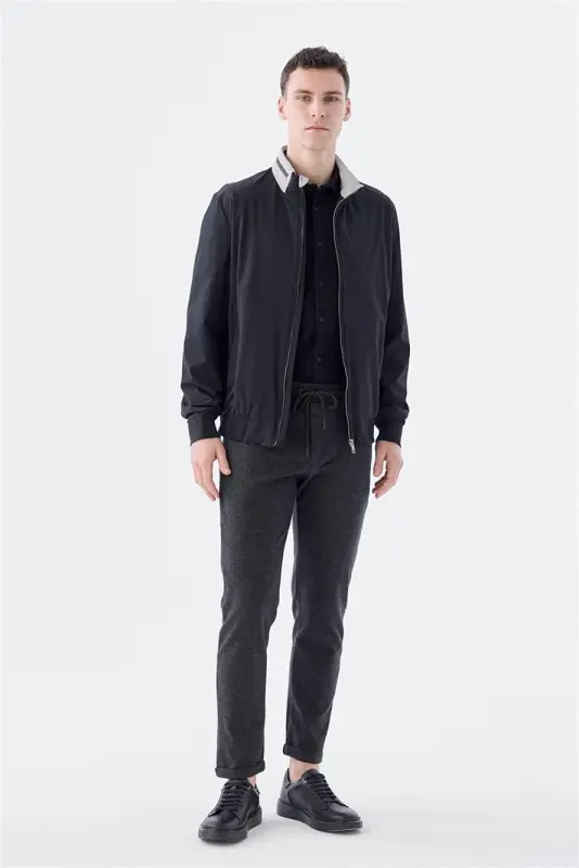 Siyah Comfort Fit Kapüşonlu Rahat Mevsimlik Spor Mont - 2