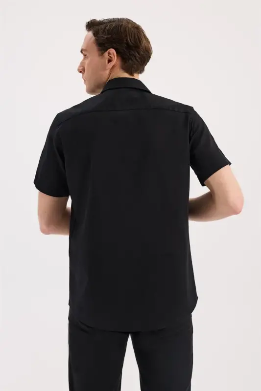 Siyah Comfort Fit Klasik Yaka Kısa Kol Gömlek - 4