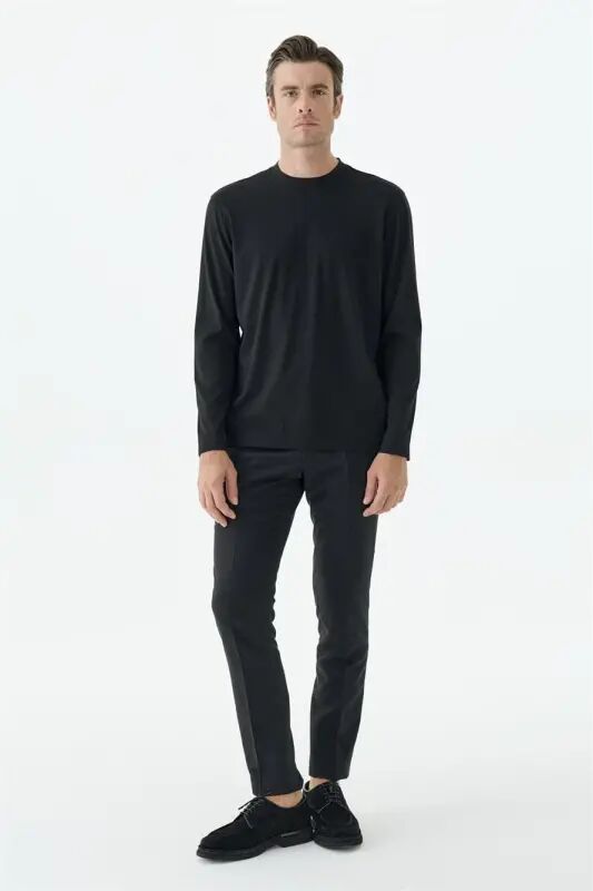 Siyah Comfort Fit Rayon Karışımlı Bisiklet Yaka Sweatshirt - Jakamen