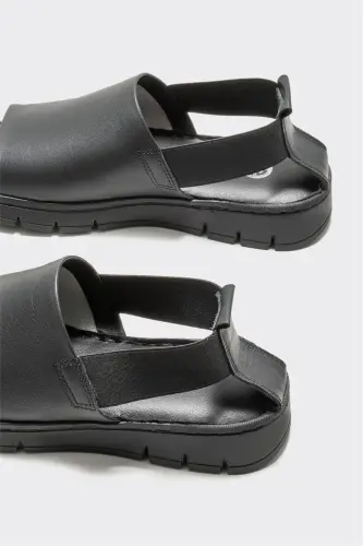 Siyah Deri Kadın Spor Sandalet - Siyah - 2