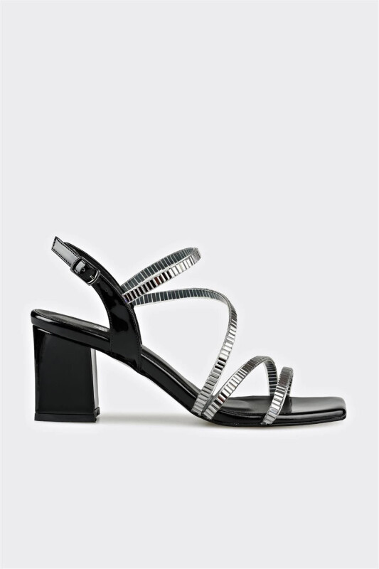 Siyah Kadın Günlük Sandalet - Siyah - ELLE SHOES