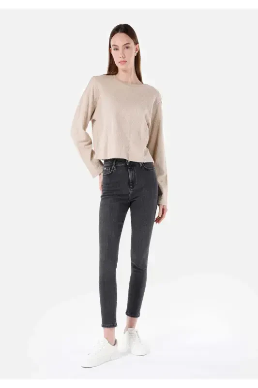 Skinny Fit Yüksek Bel Dar Paça Kadın Siyah Jean Pantolon - 1