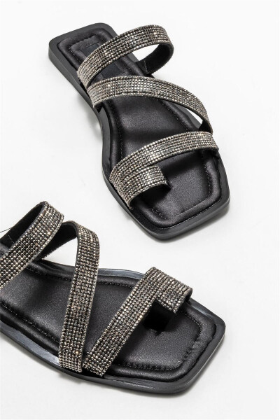 Siyah Kadın Parmak Arası Terlik - 3