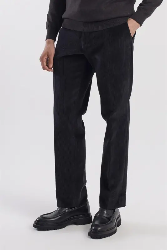 Siyah Regular Fit %100 Pamuk Kadife Pantolon - 3