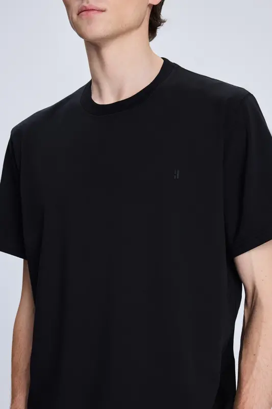 Siyah Regular Fit Bisiklet Yaka Pamuklu Triko Tişört - Siyah - 4