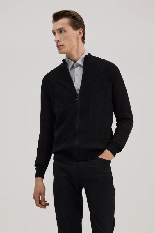 Siyah Regular Fit Desenli Fermuarlı Triko Hırka - 1