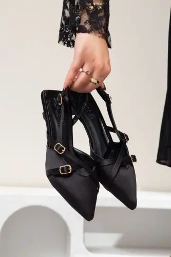 Siyah Saten Gold Tokalı 3 cm. Kısa Topuklu Kadın Ayakkabı Sivri Burun-Siyah Saten - 3