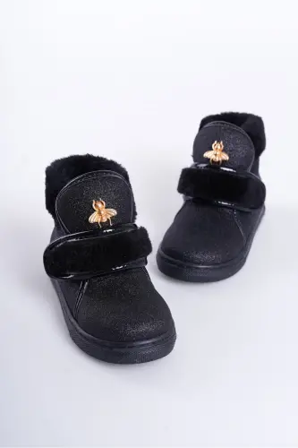 Siyah Simli Kürklü Arı Detaylı Cırtlı Kaymaz Taban Kız Çocuk Bot-Siyah - CAMOLLA (1)