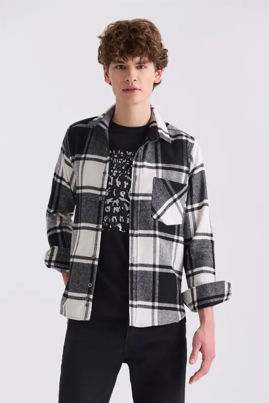 Siyah Slim Fit Ekose Desenli Pamuklu Cepli Oduncu Gömlek - 1