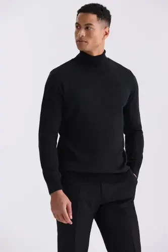 Siyah Slim Fit Tam Balıkçı Yaka Triko Kazak - JAKAMEN (1)