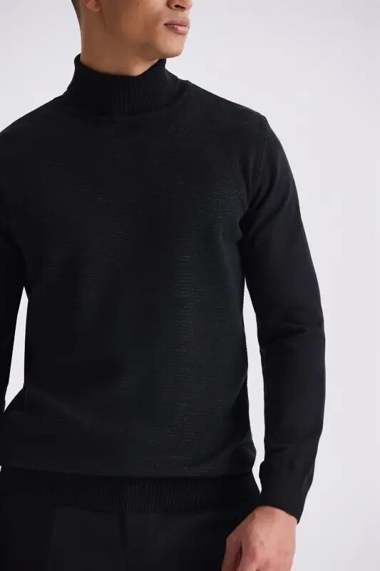 Siyah Slim Fit Tam Balıkçı Yaka Triko Kazak - 3