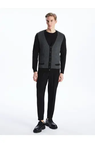 Siyah Standart Kalıp V Yaka Erkek Triko Hırka-Siyah - LC WAIKIKI (1)