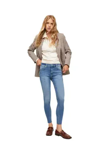 Skinny Cropped Jean - 12