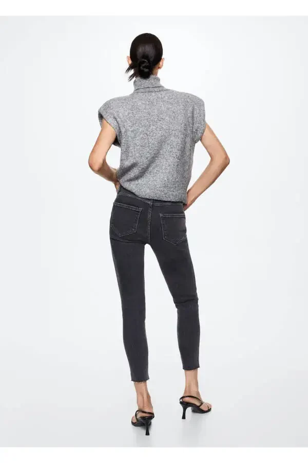 Skinny Cropped Jean - 4