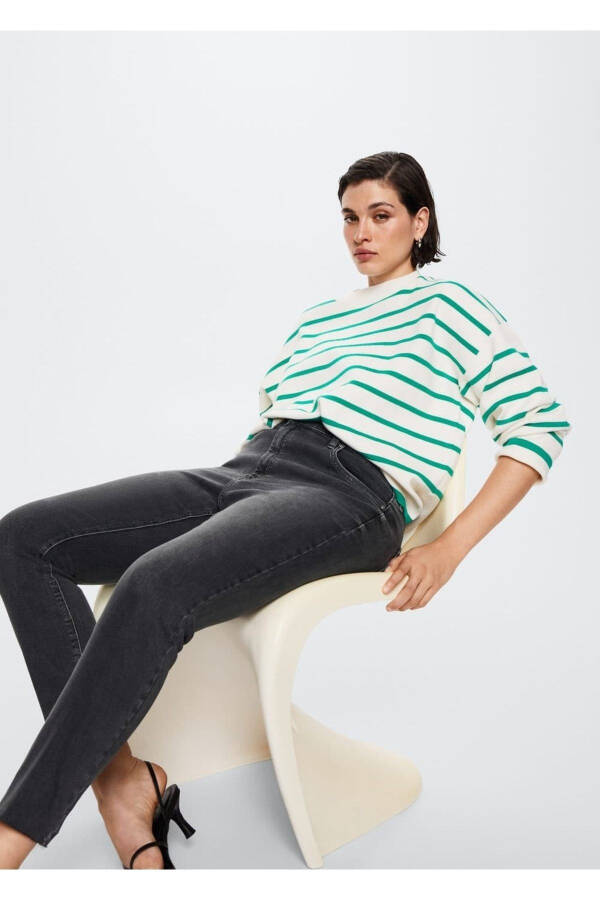 Skinny Cropped Jean - 7