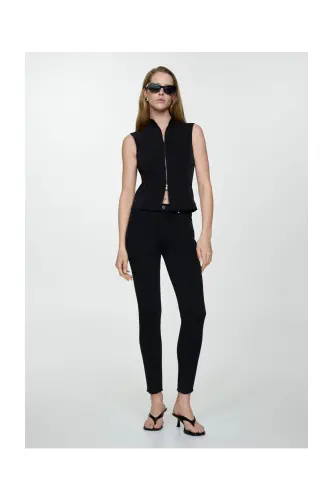 Skinny-Jeans mit verkürzter Länge - Schwarzer Denim - 4