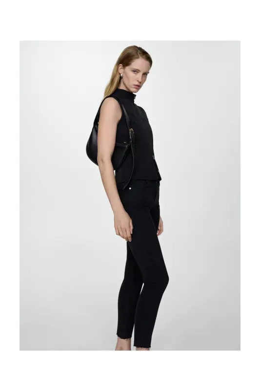 Skinny-Jeans mit verkürzter Länge - Schwarzer Denim - 9