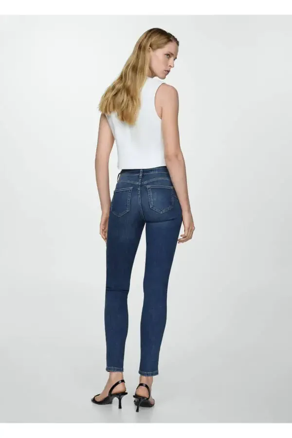 Skinny Push-Up Jean - 8