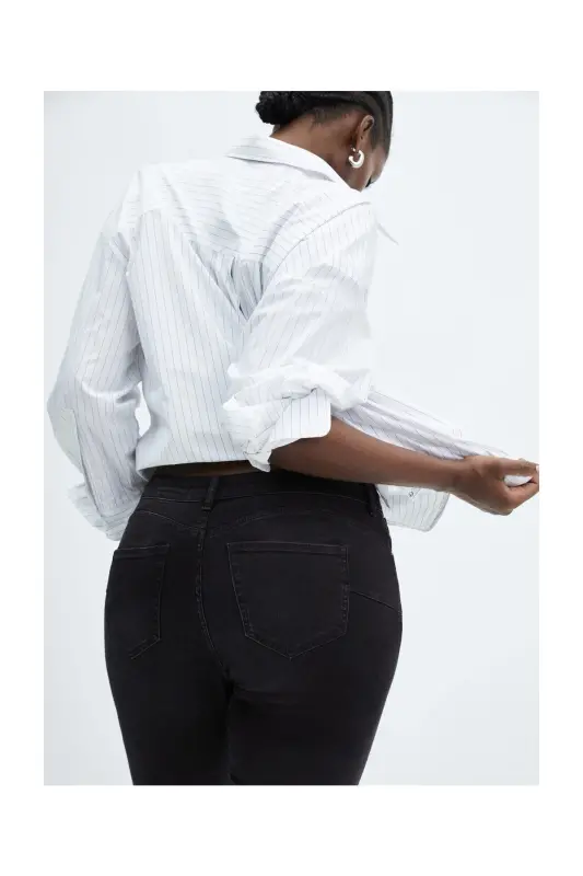 Skinny Push-up-Jeans - Schwarzer Denim - 9
