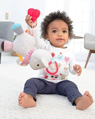 Skip Hop Bandana Buddies bolalar uchun koʻp sensorli çıngʻiroq va teksturalari boʻlgan tishlash oʻyinchogʻi, Llama - 3