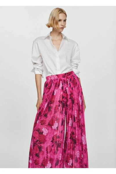 Складки в цветной брюках - 7