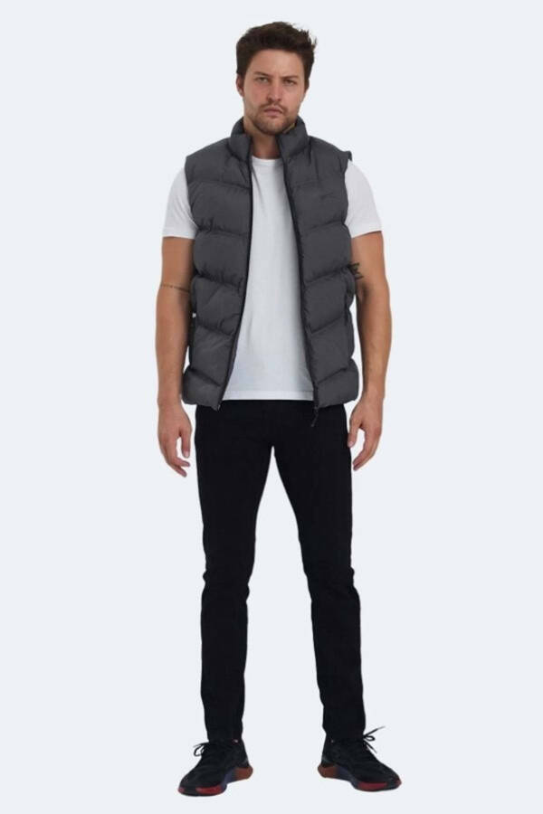 Slazenger Erkaklar uchun Puff Vest ST24YE003 - Kulrang - 5