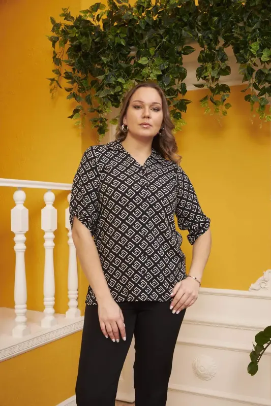 Sleeve Detailed Patterned Black Plus Size Shirt - 1