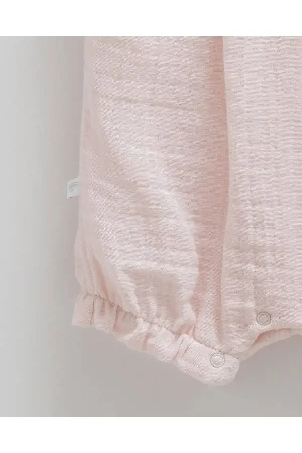 SLEEVELESS BABY GIRL JUMPSUIT WITH FLORAL DETAIL AND BOTTOM OPENING - 3