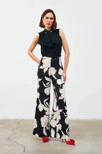 Sleeveless Blouse with Scarf - Black - 5