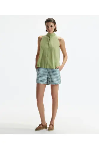 Sleeveless Button-Up Blouse with Stand Collar - YARGICI (1)