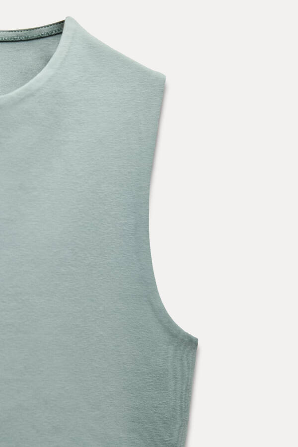 Sleeveless Crop Top - Sea Green - 14