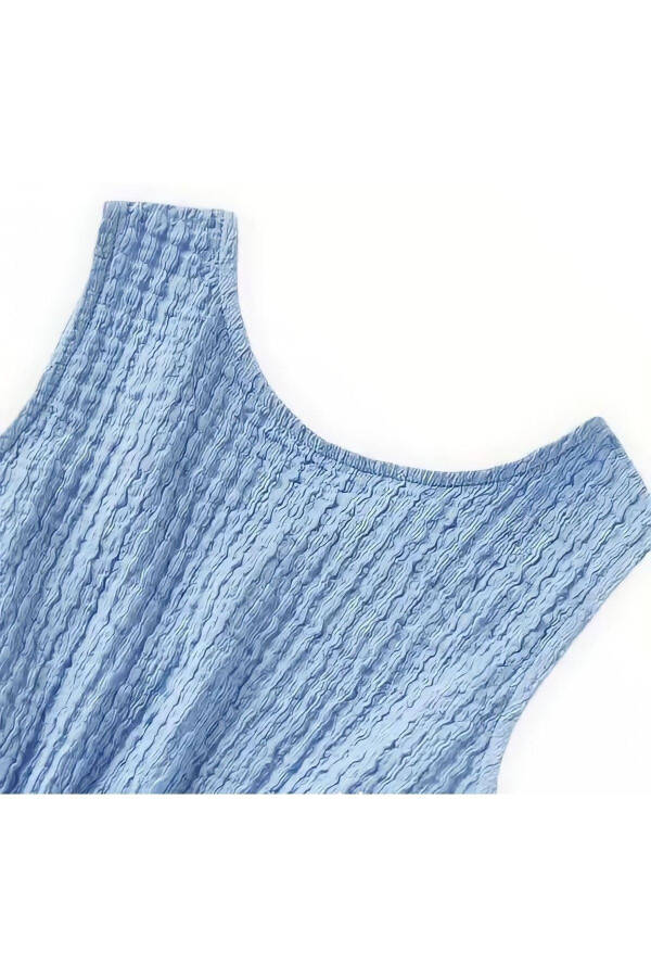 Sleeveless Jumpsuit for Girls with Window Detail on the Back - 3