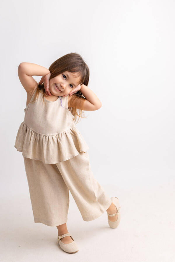 Sleeveless Linen Jumpsuit for Girls with Voluminous Waist and Back Buttons - 17