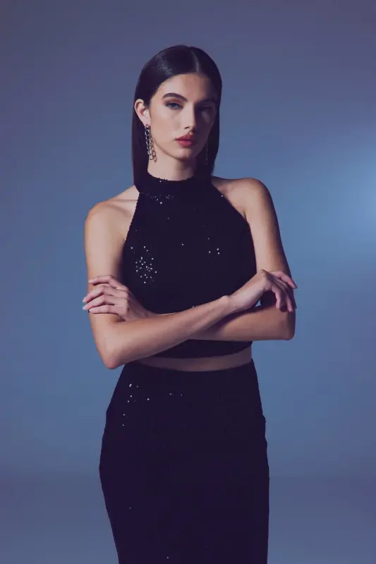 Sleeveless Sequined Blouse - BLACK - 6