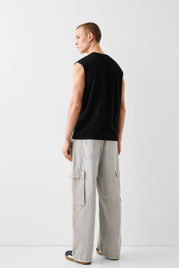 Sleeveless Worker Fit T-shirt - 3