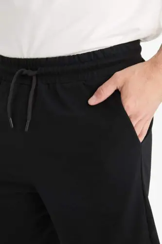 Slim Fit Basic Shorts Black - 5