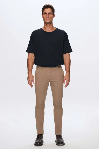 Slim Fit bej rangli zirhli Chino shimlari - TWN (1)