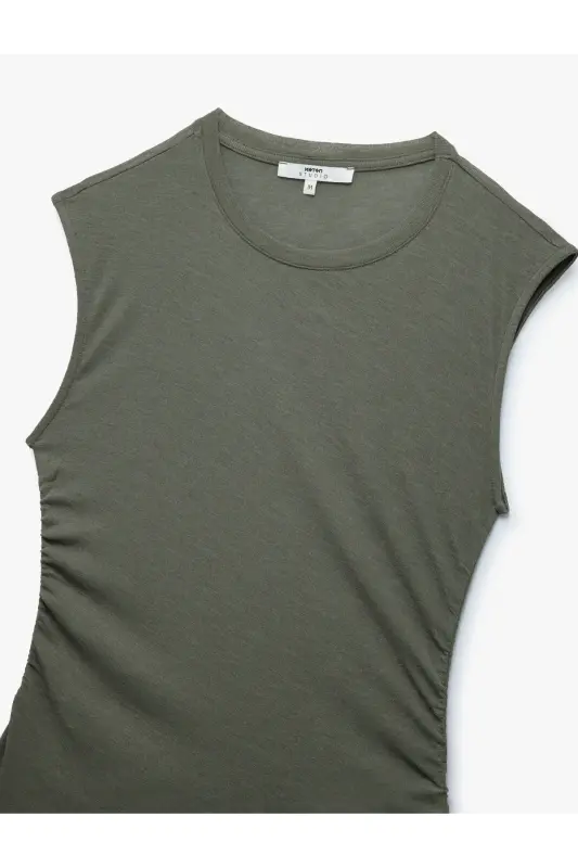 Slim Fit Блузка без рукавов с драпировкой под байкерский воротник - хаки - 6