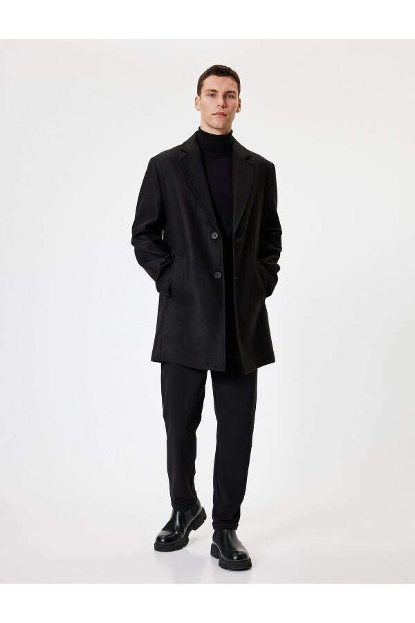 Slim Fit cashmere coat with pocket details. - 8