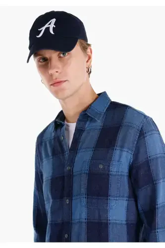 Slim fit, checkered blue men's long-sleeved shirt. - 4